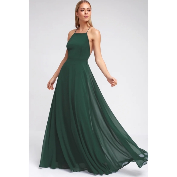 Lulu's 🌿 'Mythical Kind Of Love' Dark Green Maxi - Picture 4 of 8